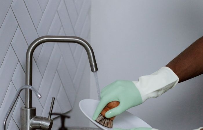 kitchen cleaning